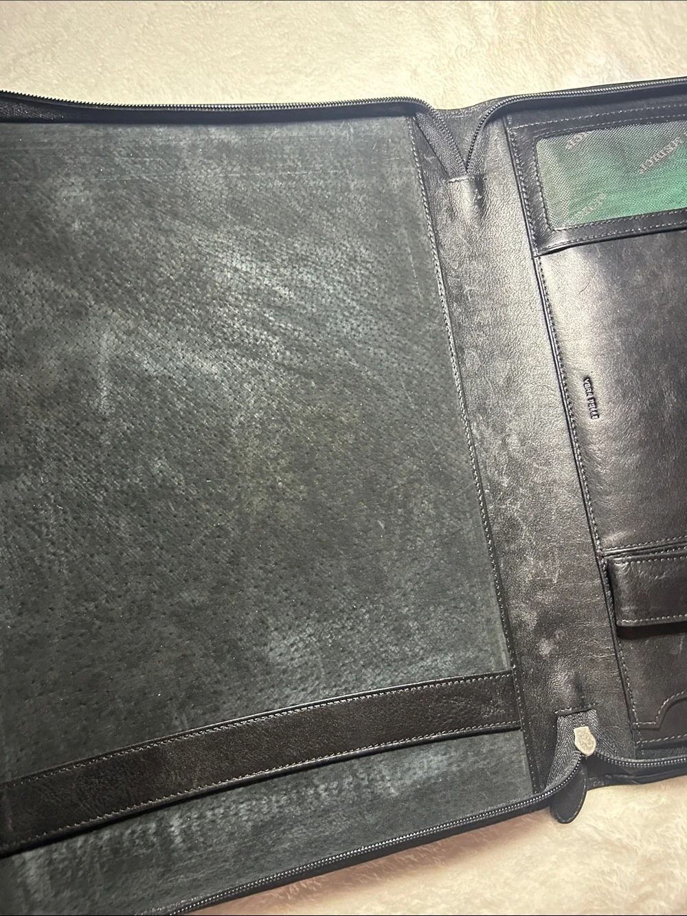 Classic Black Leather Men's Briefcase Organizer - Unbranded